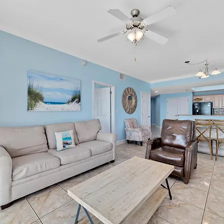 Crystal Shores West 101-2